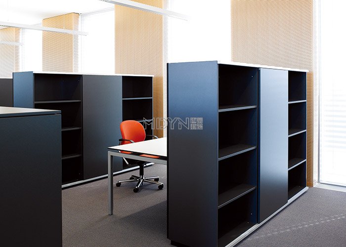 常見實(shí)木辦公家具有哪些款型？